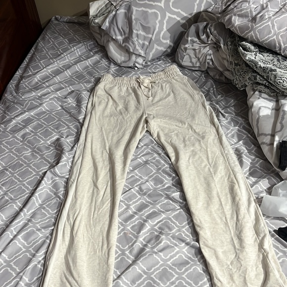 Aerie sweats - Picture 2 of 6